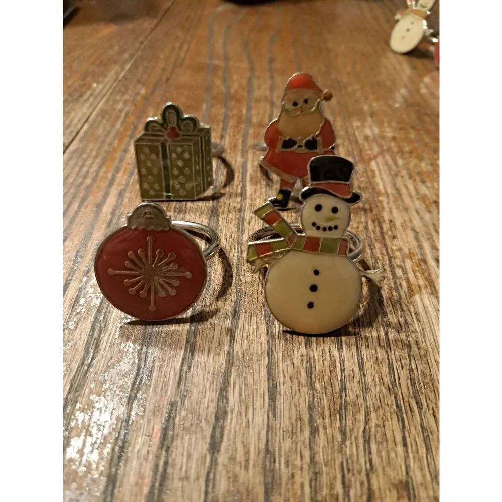 Trim-A-Home Christmas Holiday Napkin Rings Set 4 Holiday Novelty Vintage